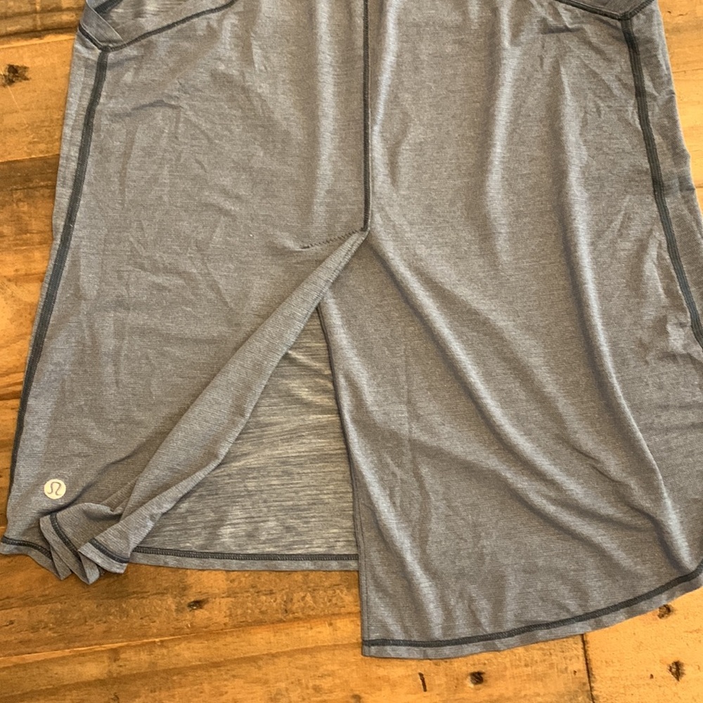 Lululemon Tank - Picture 4 of 4